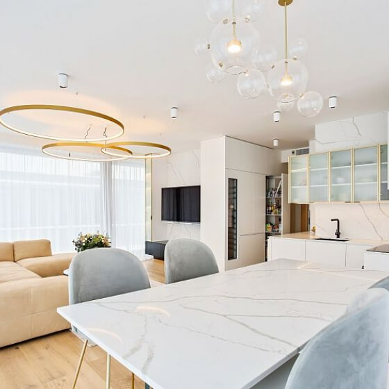 Paulis Interior